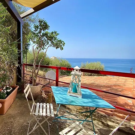 Apartment La Luce Del Faro Cefalu